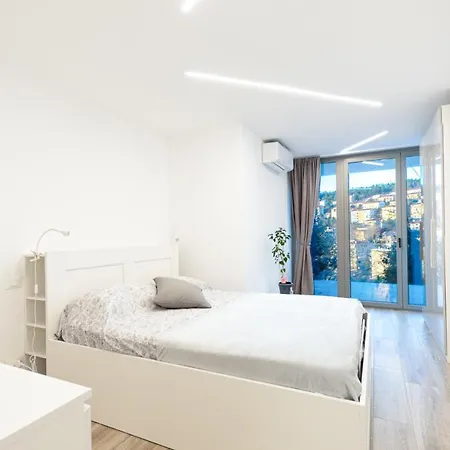 Montebello アパート *