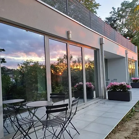 Apartament Montebello *